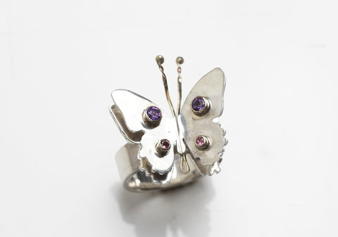 Amethyst Gem Ring | Lady Fluttering Ring | Walker Jewelry