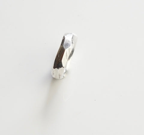 Raw Diamond Wave Ring