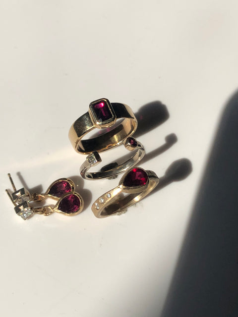 Garnet Gold Ring | Modern Garnet Ring | Walker Jewelry